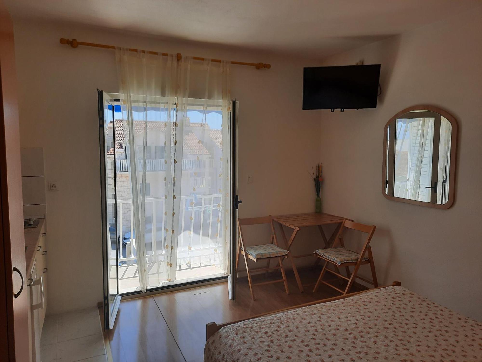 Apartments Marjanovic Бол Екстериор снимка