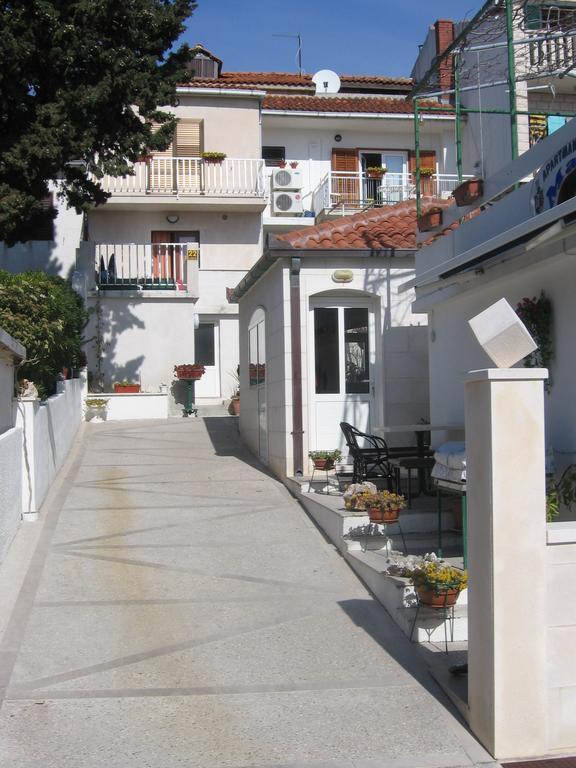 Apartments Marjanovic Бол Екстериор снимка